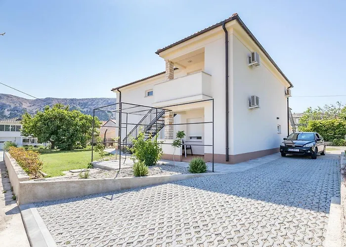 Nur 300 Meter Zum Feinkieselstrand *